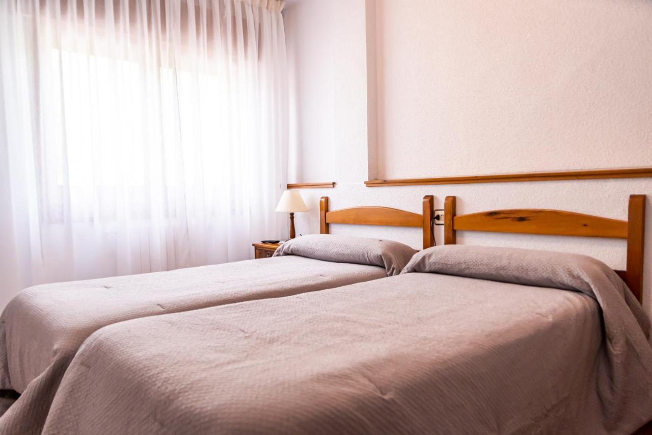 Hostal Restaurante Ventasierra Valdore Экстерьер фото