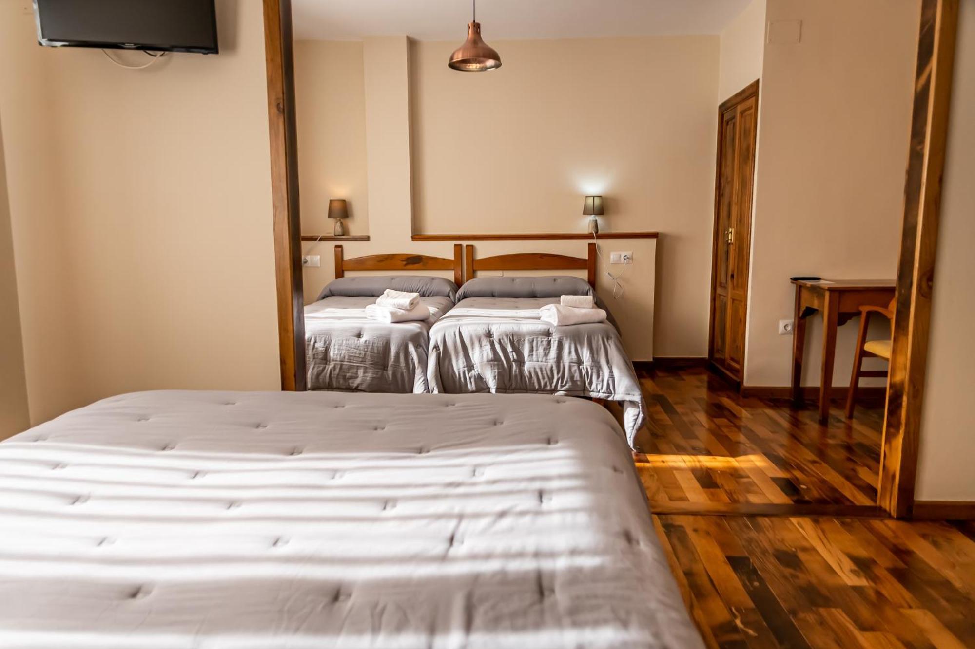 Hostal Restaurante Ventasierra Valdore Экстерьер фото